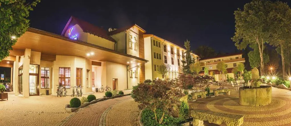 Malinowy Dwór Hotel Medical SPA, 希维拉杜夫-兹德鲁伊 — 照片 1