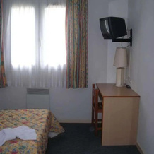 Hotel Le Pairoux, 昂万 — 照片 4