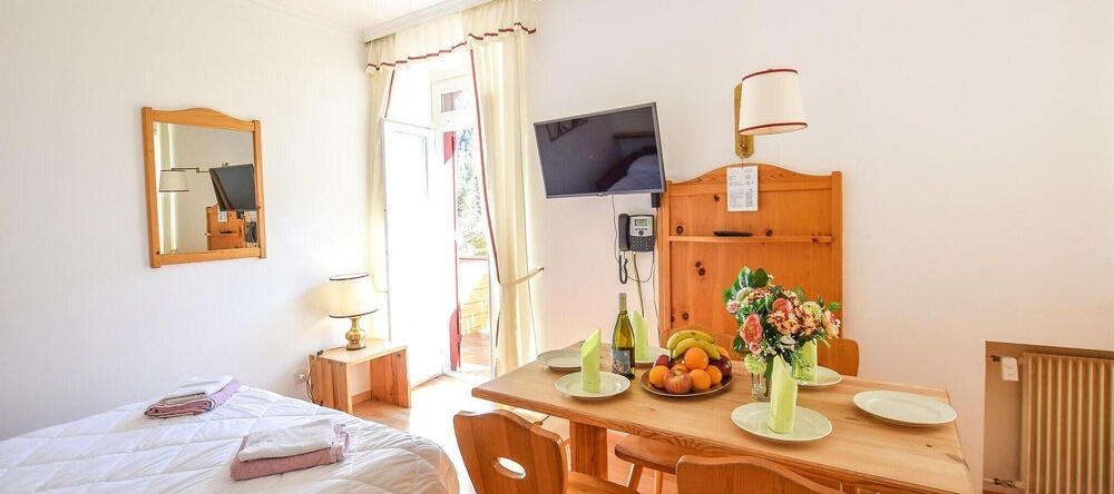 Awesome Apartment in Dobbiaco With Sauna, Indoor Swimming Pool and Swimming Pool, 多比亚科 — 照片 1
