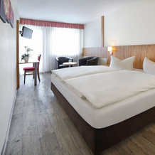 Waldhotel Bächlein, 艾斯费尔德 — 照片 3