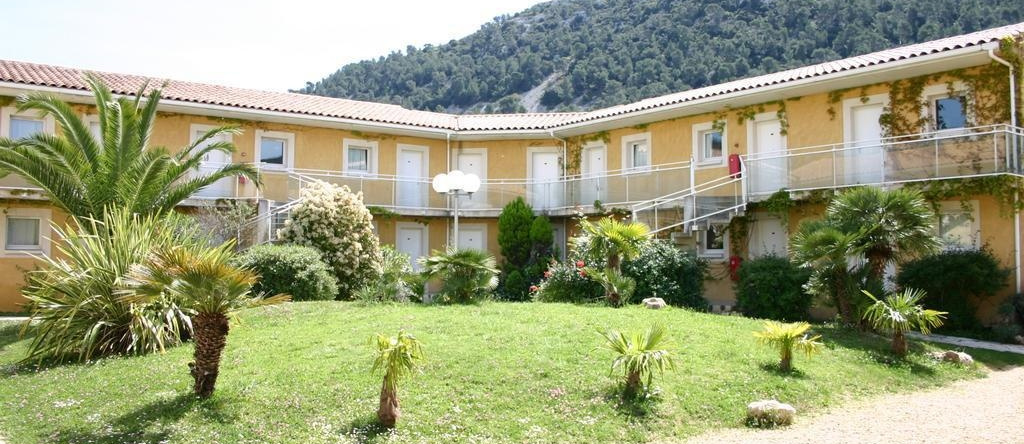 Hotel Residella, 热莫扎克 — 照片 1