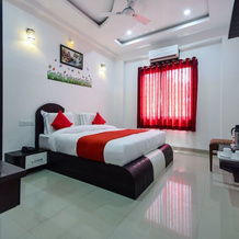 OYO 18262 Hotel White Tulip, 达博克 — 照片 4