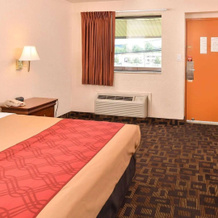 Bellmawr Economy Inn, Белмаур — фото 3