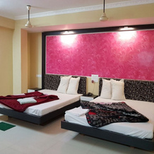 Hotel Swagatam International (Tarapith), Тарапит — фото 4