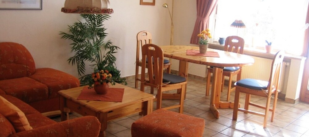 Cozy Holiday Home With Oven, 18km From Oberstaufen, 米森-维尔哈姆斯 — 照片 1