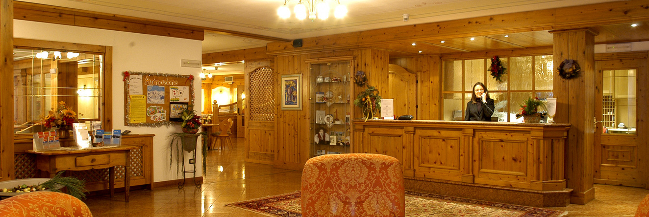 Hotel Domina Parco dello Stelvio, 佩约 — 照片 1