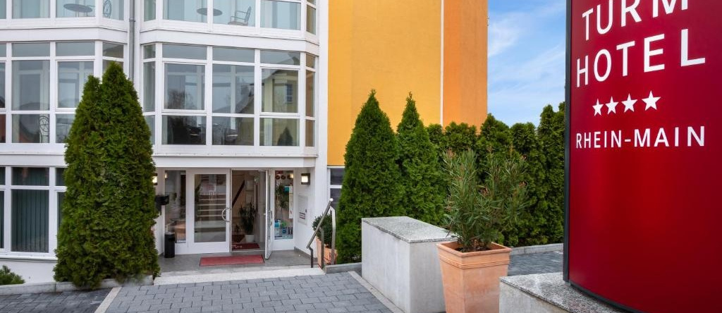 Turmhotel Rhein Main, Dreieich — photo 1