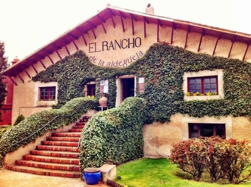 Hotel El Rancho, Торрекабальерос — фото 1
