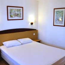 Travelodge Barcelona del Vallès, 巴韦拉德尔巴列斯 — 照片 3