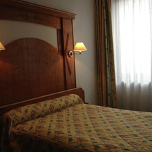 Hôtel Union, 萨尔格米讷 — 照片 5