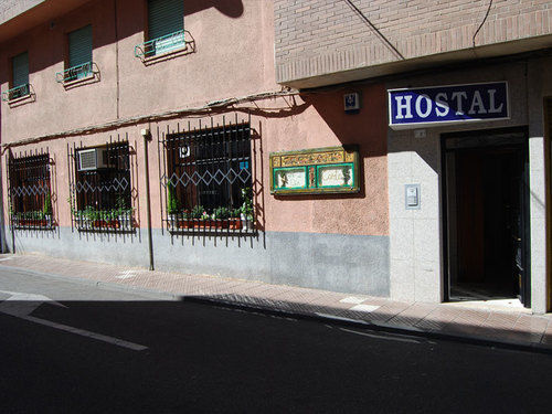 Hostal El Caseron, Санта-Марта-де-Тормес — фото 1