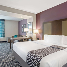 La Quinta Inn & Suites By Wyndham York, Шилох — фото 4