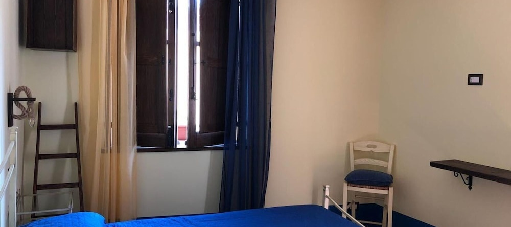 Al Castello San Piero Patti, 圣皮耶罗帕蒂 — 照片 1