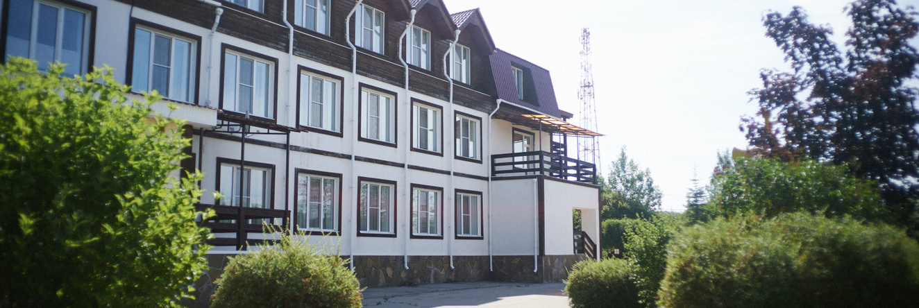 Priokskij Dvorik Hotel, 阿列克辛 — 照片 1
