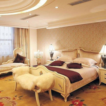 Zhongzhou International, 开封 — 照片 4