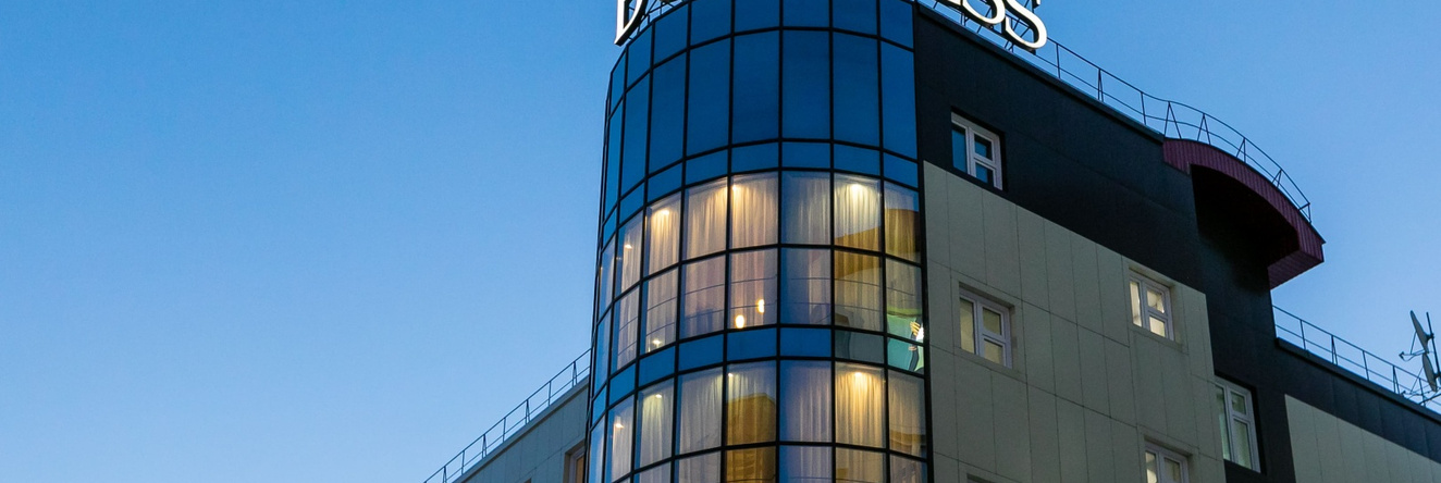 Biznes Otel Hotel, 苏尔古特 — 照片 1
