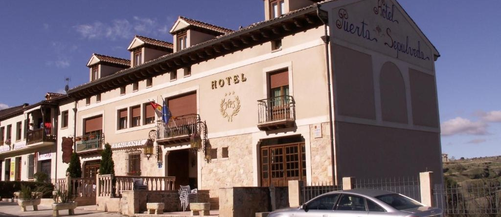 Hotel Puerta Sepúlveda By Bossh Hotels, Сепульведа — фото 1
