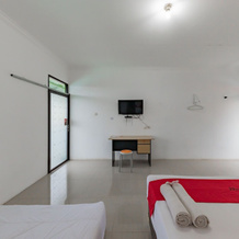 Jaya Tirta Abadi by RedDoorz, 瓦纳亚斯 — 照片 5