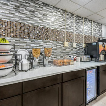 Red Roof Inn & Suites Wapakoneta, Вапаконета — фото 5
