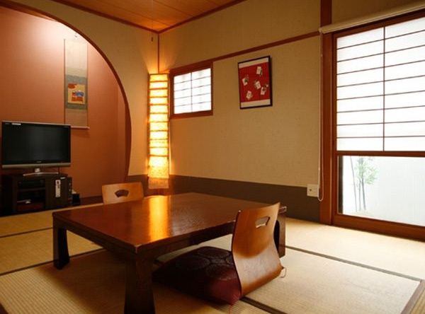 Hida Tomoe Hotel, 飞驒 — 照片 1