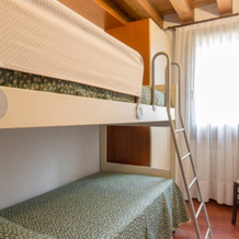 The Mulberries Three Bedroom and two Bathroom Apartment, Castegnero — photo 5