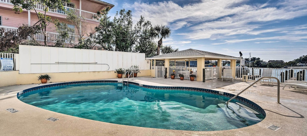Waterfront Nokomis Condo < Half Mile to Beach!, 劳雷尔 — 照片 1