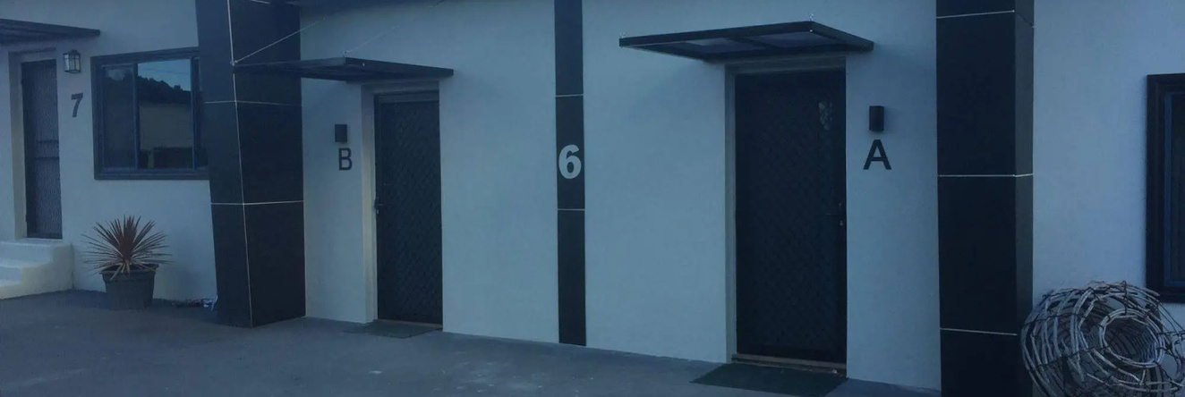 Georges Bay Apartments, St Helens — photo 1