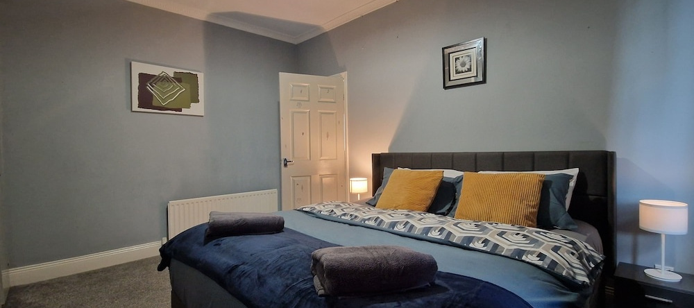 Apartment - Sleeps 4 - Parking - Wifi, Ашингтон — фото 1