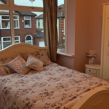 Family Home, Droylsden — photo 3