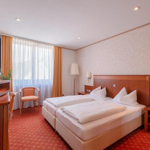 Gasthof & Hotel Goldene Krone, Iphofen — photo 2