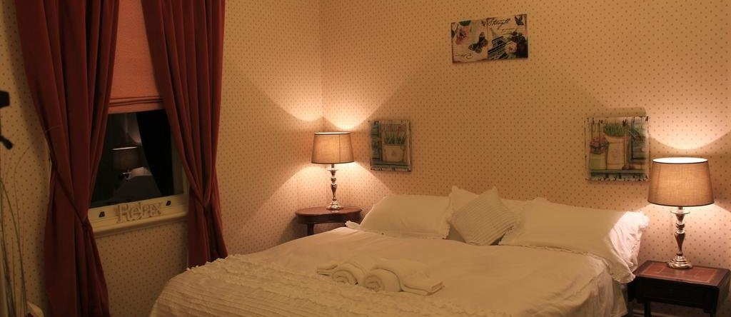 Strathburn Cottage Luxury Bed & Breakfast, Bowral — photo 1
