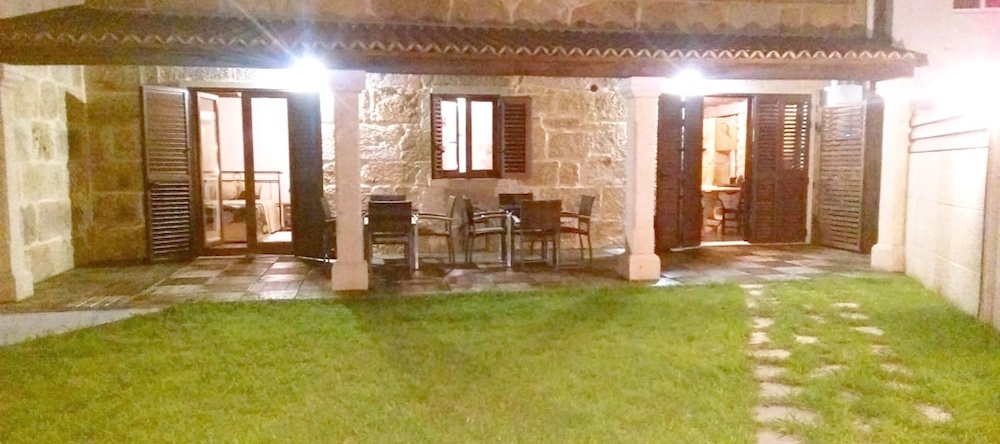 House With 4 Bedrooms in Cambados, Pontevedra, With Wonderful sea View, 坎巴多斯 — 照片 1