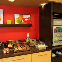 Towneplace Suites By Marriott East Lansing, Окмос — фото 3