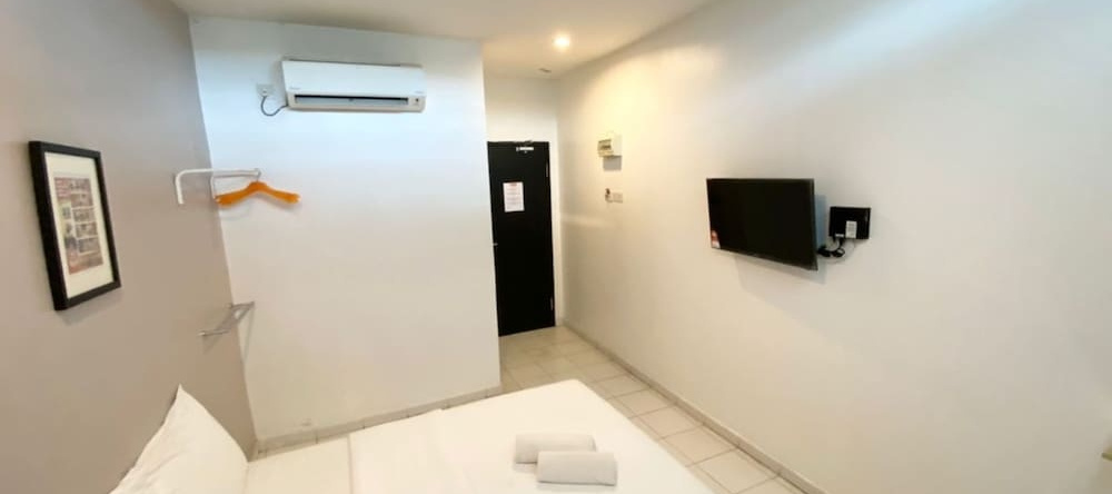 One One 08 Hotel Sungkai, Sungkai — photo 1