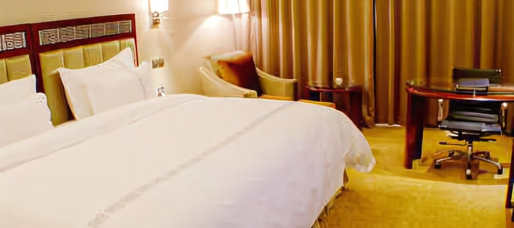 Hengze Highs Hotel, 运城 — 照片 1