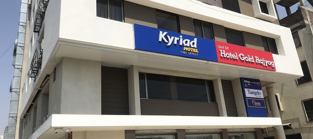 Kyriad Hotel Solapur By Othpl, Солапур — фото 1