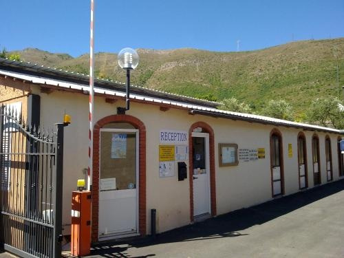 Camping Ali Babà, 切里亚莱 — 照片 1