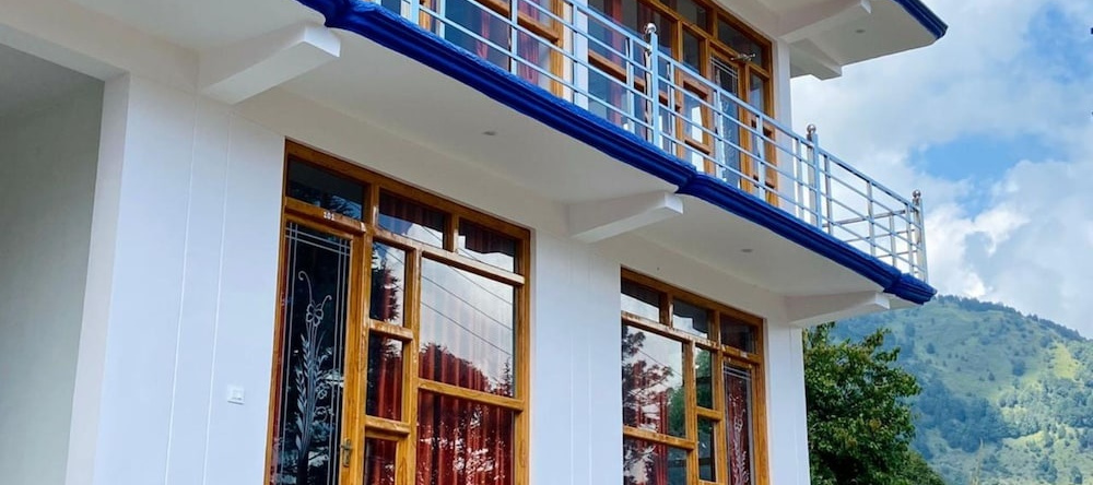 Goroomgo Mansarovar Inn Munsyari, 蒙恰里 — 照片 1