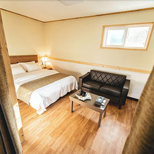 Nami Island Rivermoon Spa Pension, Chuncheon — photo 5