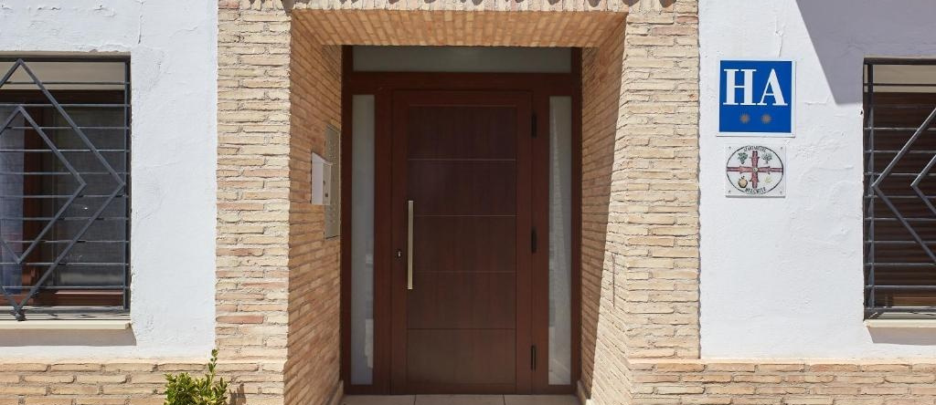 Apartahotel Belchite, Бельчите — фото 1