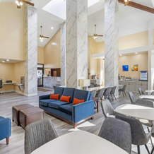 Comfort Inn & Suites Near Fallon Naval Air Station, 法伦 — 照片 2