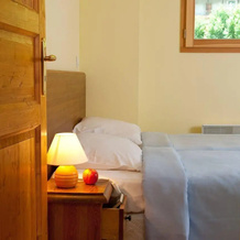Résidence et Chalets de la Fontaine du roi, 圣让达尔夫 — 照片 2