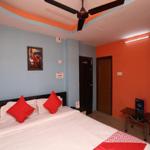 OYO 15114 Ivy Hotel, 巴拉克普尔 — 照片 2
