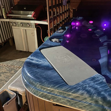 Urban Retreat Hot Tub Bar Ev Charger, Сметвик — фото 4