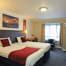 Wheatsheaf Hotel Basingstoke, Норт-Уолтам — фото 2
