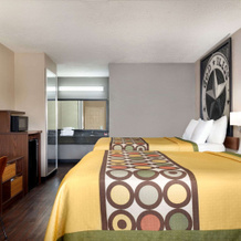 Super 8 by Wyndham Universal City, 环球城 — 照片 5