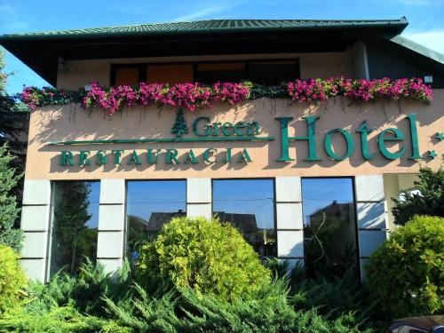 Green Hotel, 赫扎努夫 — 照片 1