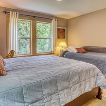 Riversong Retreat Guest Suite, Brightwood — photo 5