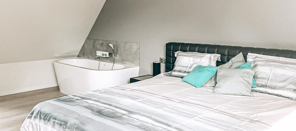 Awesome Home in Diksmuide With 3 Bedrooms, Jacuzzi and Wifi, 迪克斯迈德 — 照片 1