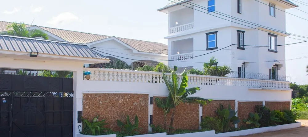 Baali Diani Apartments, Диани-Бич — фото 1